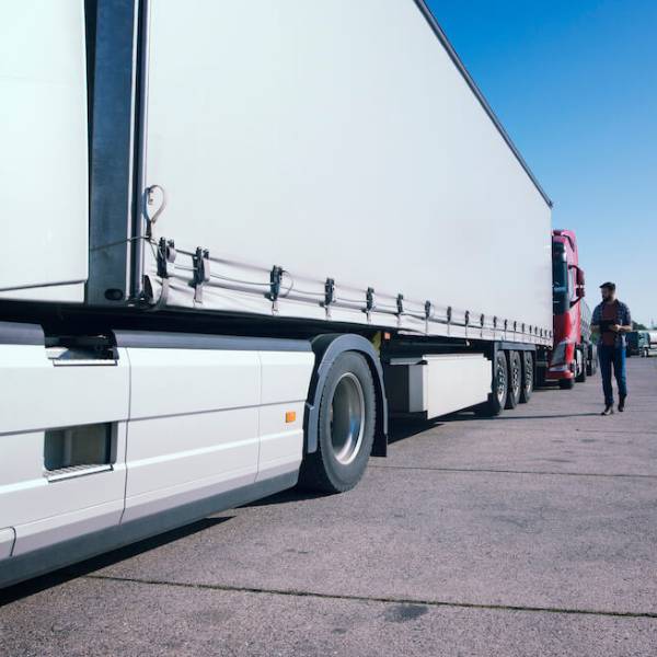 Tautliner Trailer in Tunisia and Libya